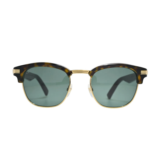 Three-quarter view of tortoiseshell browline Cartier sunglasses men CT0496S002 with green lenses and gold Godron hinge