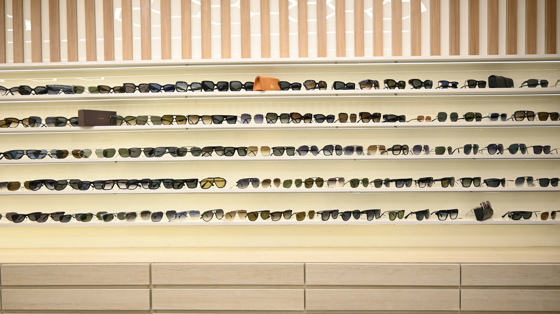 Optica International Eye Hospital