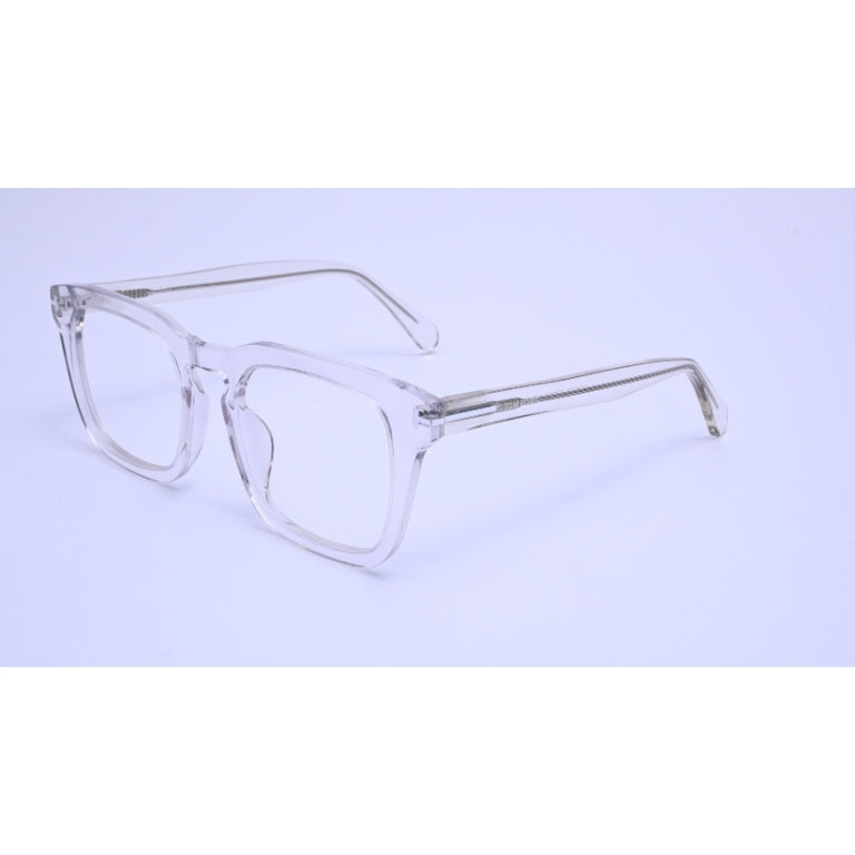 Sleek, squared, and ultra-clear. A minimal look that blends effortlessly with any style.