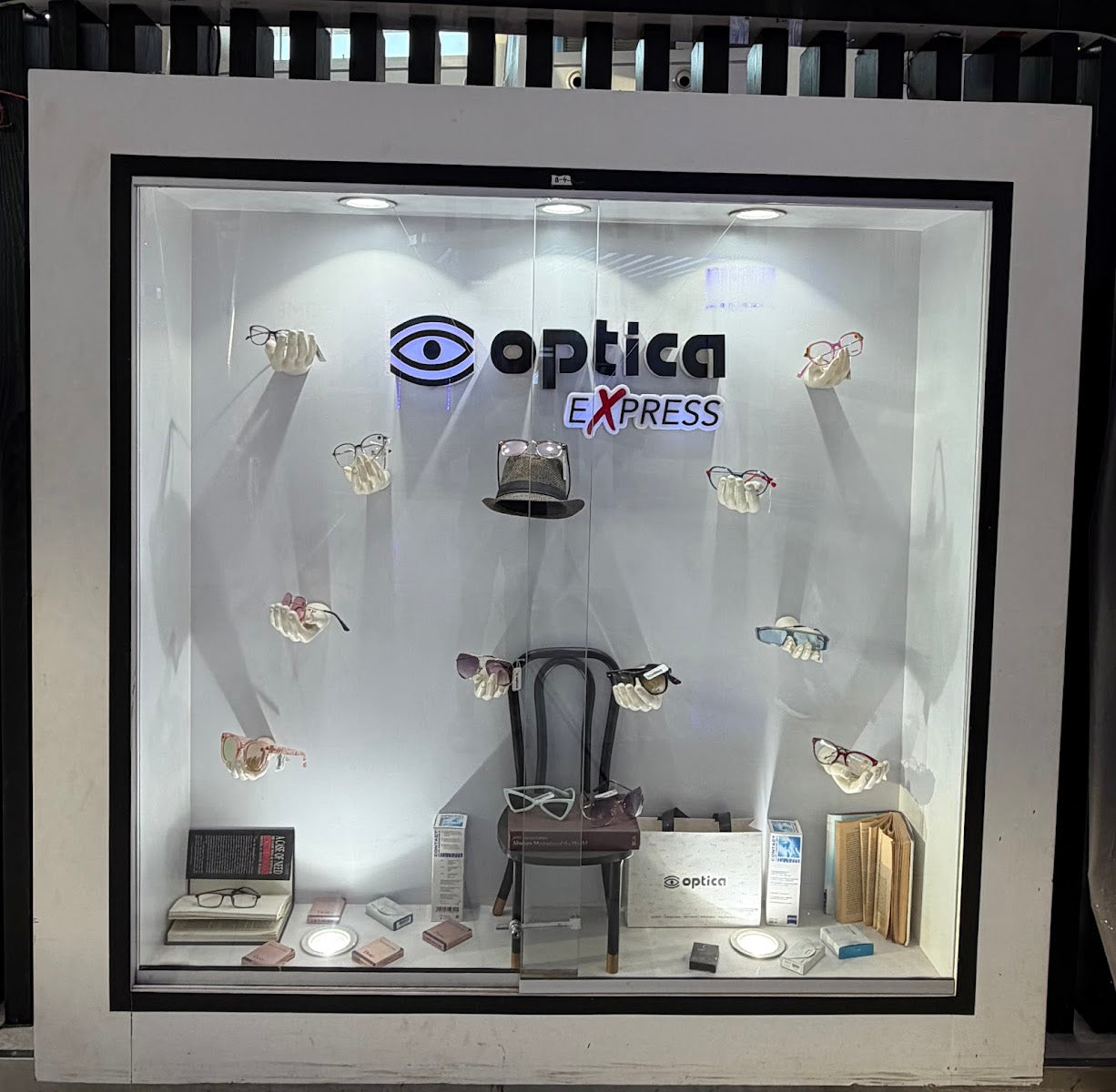 Optica Express Packages Mall