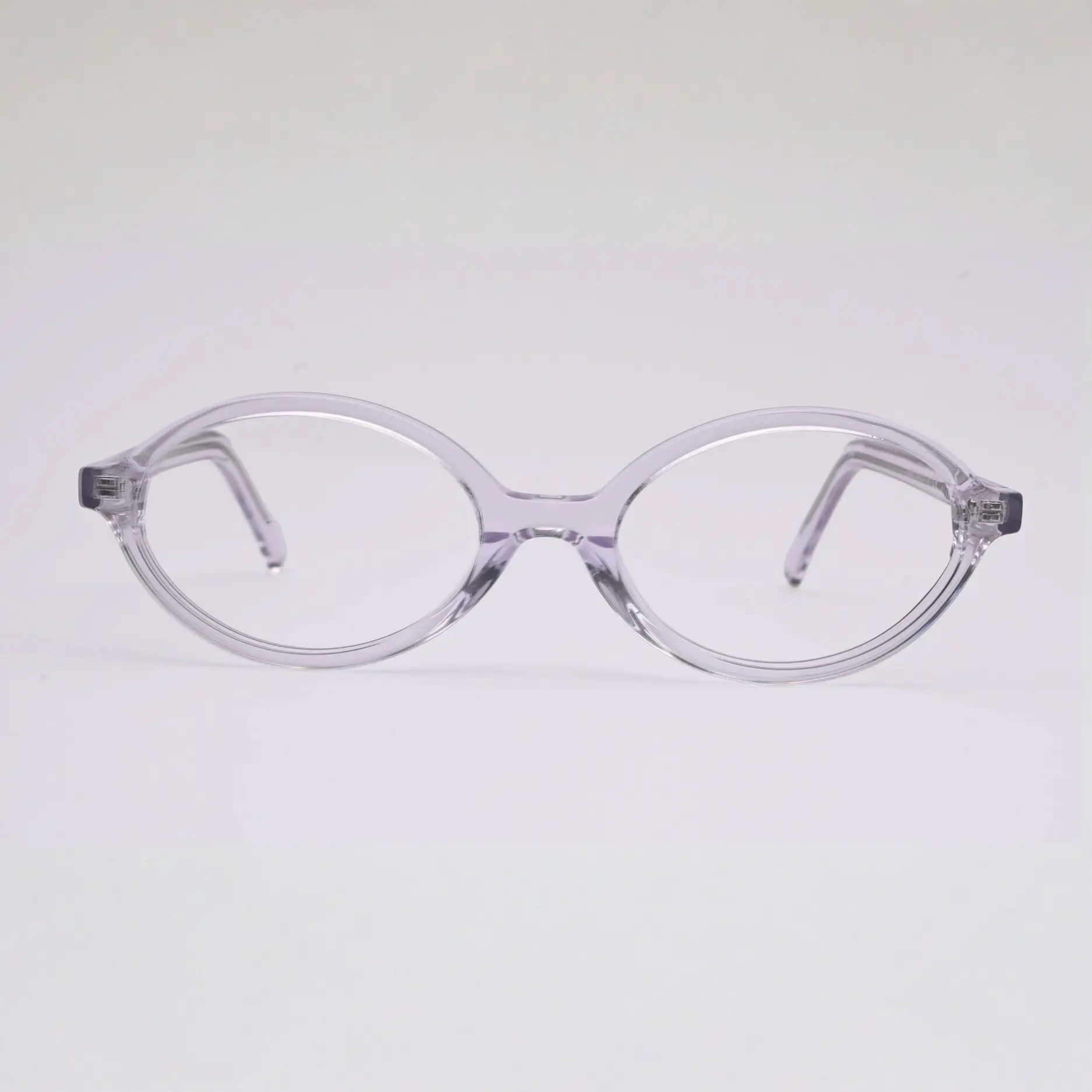 Transparent pink round frame women